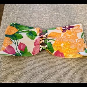 San Lorenzo and VS bathing suit for one price!